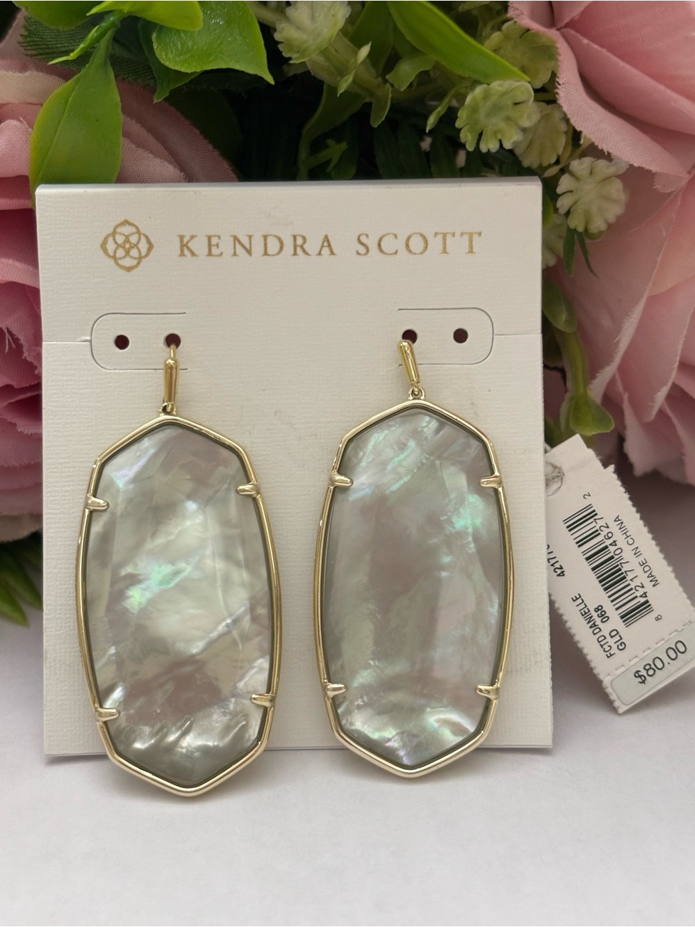 NWT Kendra Scott Faceted Danielle Earrings in Gold Gray Illusion